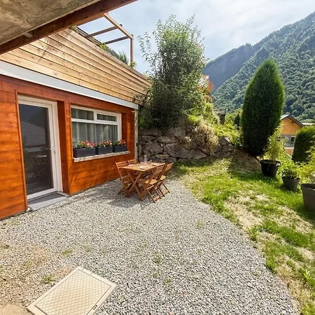 L'amandier * Saint-Martin-sur-le-Chambre
